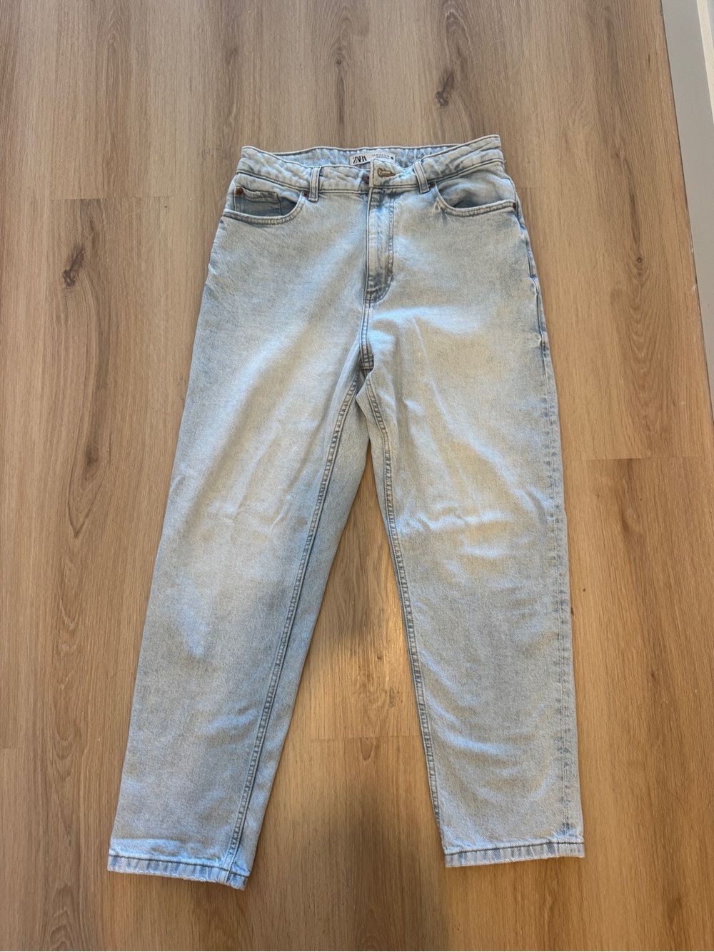 Zara Light Blue Jeans - Comfortable Everyday Fit
